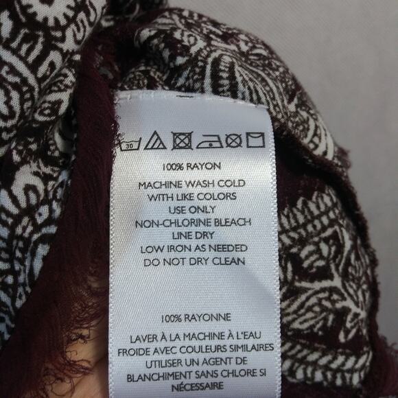 UO Urban Outfitters Ecote Sascha Bell Sleeve Paisley Red Dress Size Small - Picture 8 of 11